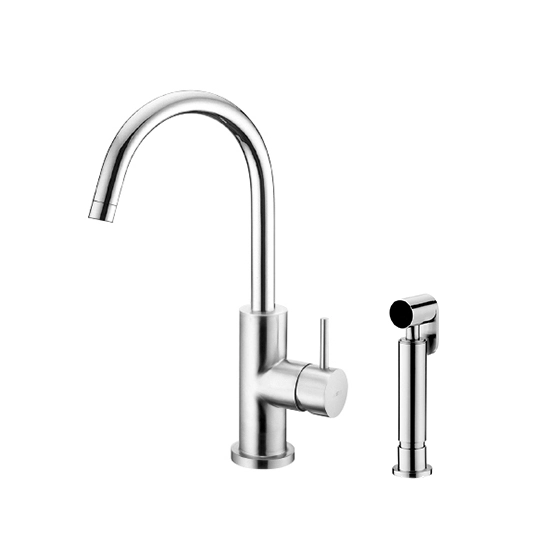 Robinet de cuisine avec pulvérisateur (laiton)