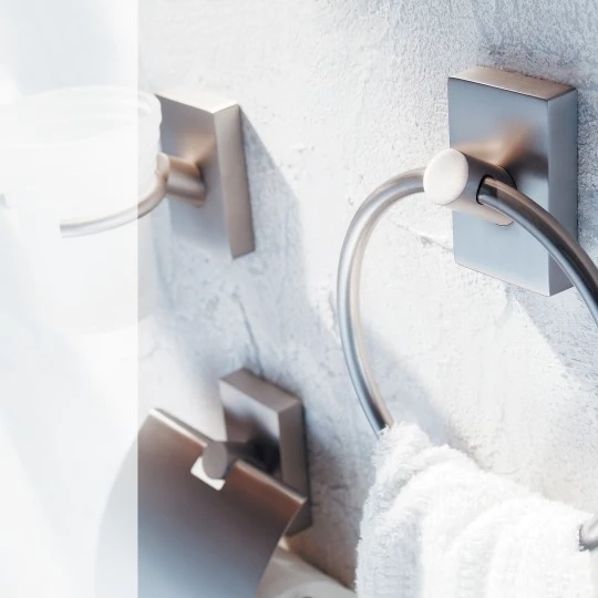 6893 Accessoires de salle de bain parallèles